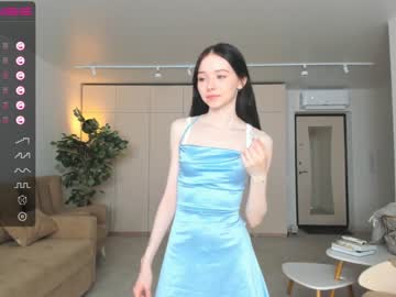 girl
        oki_dokie cam image #1140288