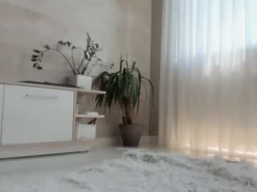 girl
        meryfoxxx cam image #1202389