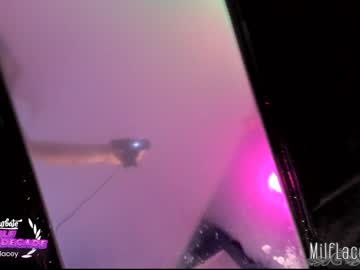 girl
        milf_lacey cam image #208251