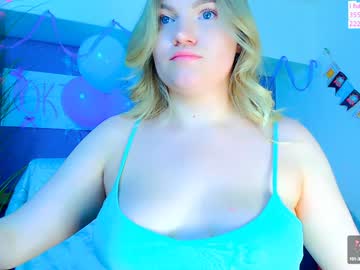 girl
        yummy_pie_ cam image #3410391