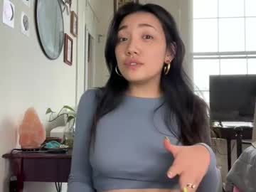 girl
        aznbunnybaby cam image #2315619
