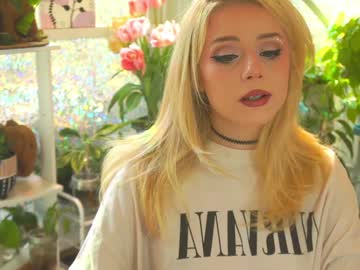 girl
        goldengoddessxxx cam image #4244709