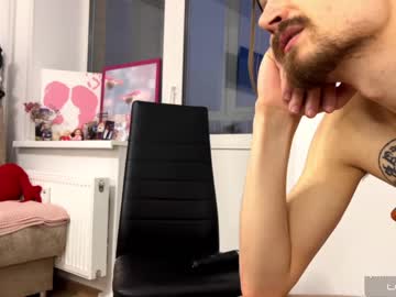 couple
        sexstar_l1fstyl3 cam image #2771278