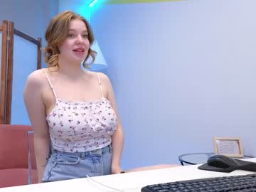 girl
        lovlybambi cam image #2501423