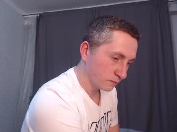 couple
        vorvik cam image #2042231