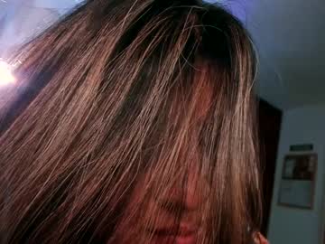girl
        isabeyferrec cam image #2268807