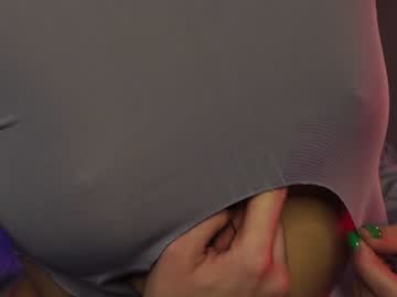 girl
        _meganmeow_ cam image #2608697