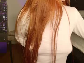 girl
        real_teya cam image #4176460