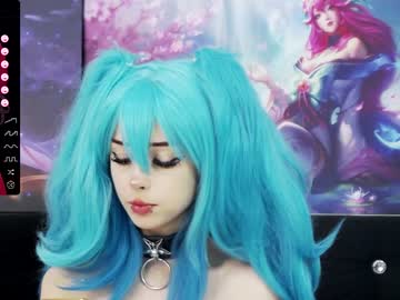 girl
        xenomy cam image #1773124