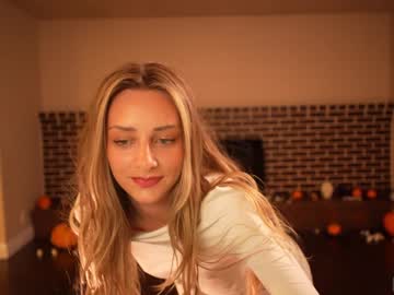 girl
        ksensual cam image #1795299