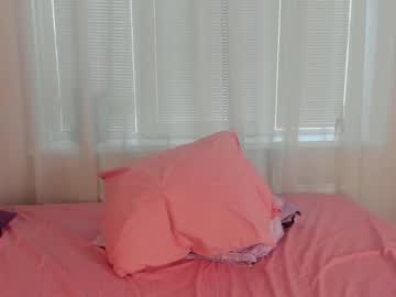girl
        angelina_new cam image #899919