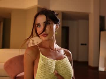 girl
        therealbonnieclydex cam image #3149638
