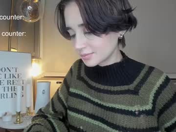 girl
        lonelly_lolly98 cam image #3157474