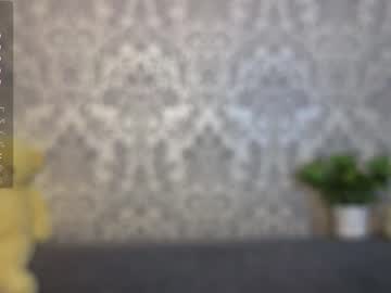 girl
        katie___cat cam image #1880717