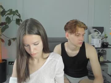 couple
        yourher0in cam image #2968997