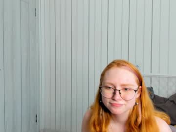 girl Close-up Pussy Web Cam Girls with afradenmon