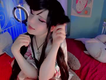 girl
        ronnie_neko cam image #1123866