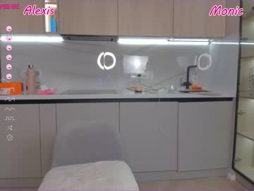 girl
        wildsexalexandalexis cam image #980259