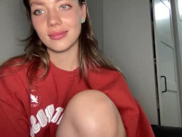 girl
        angel_from_sky cam image #3110138