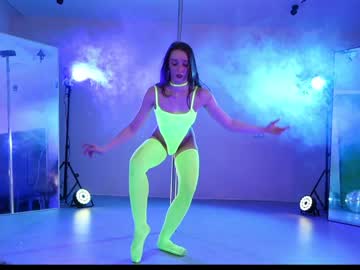 girl
        _meganmeow_ cam image #2891108
