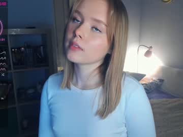 girl
        sun_shiiine cam image #885326