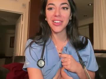 girl
        luxcher22 cam image #4520549