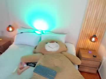 girl
        bella_donne cam image #4168419