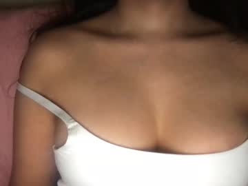 girl
        lailayousef cam image #3749320