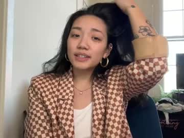 girl
        aznbunnybaby cam image #2530130