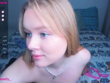 girl
        sun_shiiine cam image #1042830