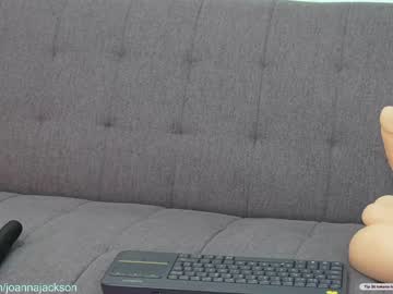 girl
        joannajackson cam image #669989