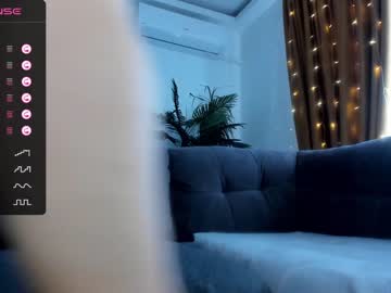 girl
        alexislove007 cam image #2017248