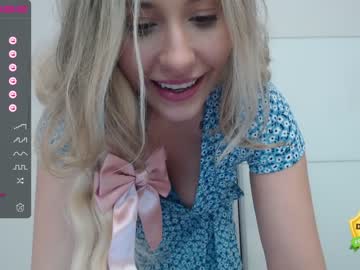 girl
        theellenshow cam image #606296