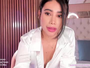 girl
        abie_owen cam image #1891011