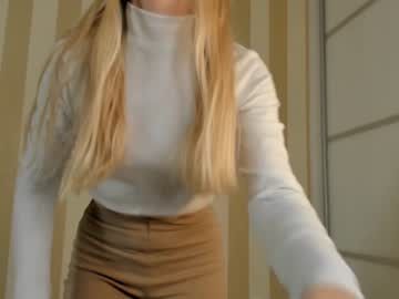 girl
        julydean cam image #997797