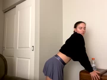 girl
        sassy3va cam image #89385