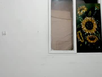 couple Close-up Pussy Web Cam Girls with little_rapunsel_