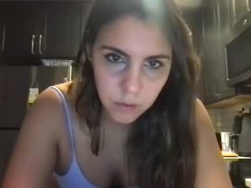 girl
        yrrossedunonxo cam image #1732374