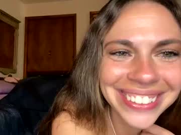 girl
        racymacy cam image #1489688