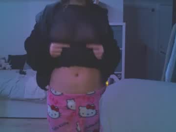 girl
        exy_ cam image #3759162