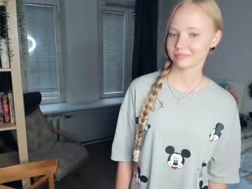 girl Close-up Pussy Web Cam Girls with rave_the_love