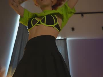 girl
        severs_enigma cam image #4148069
