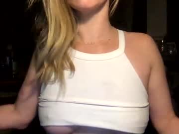 girl
        lana1618 cam image #284779