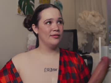 girl
        chery_lady22 cam image #2792981