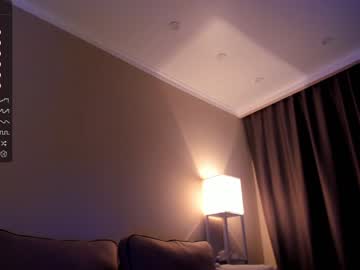 girl
        baby_suee cam image #1905404