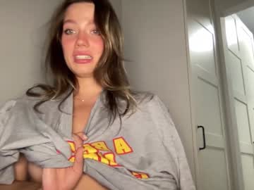 girl
        angel_from_sky cam image #3047566