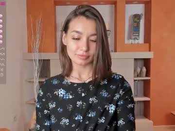 girl
        briggya_cut cam image #1533743