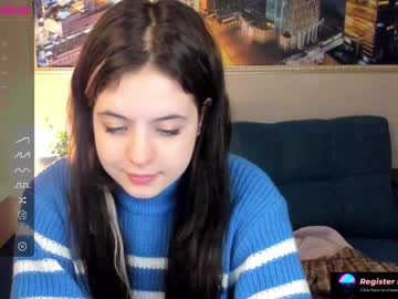 girl
        nessa_more cam image #449109