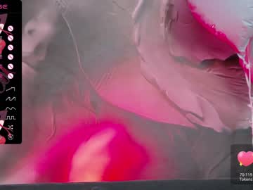 girl
        xenomy cam image #2341185