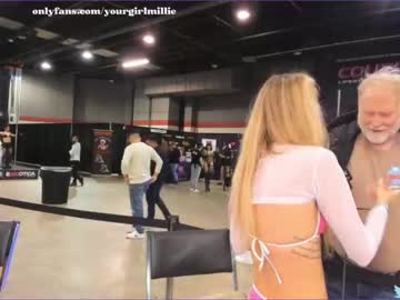 girl
        yourgirlmillie cam image #917750